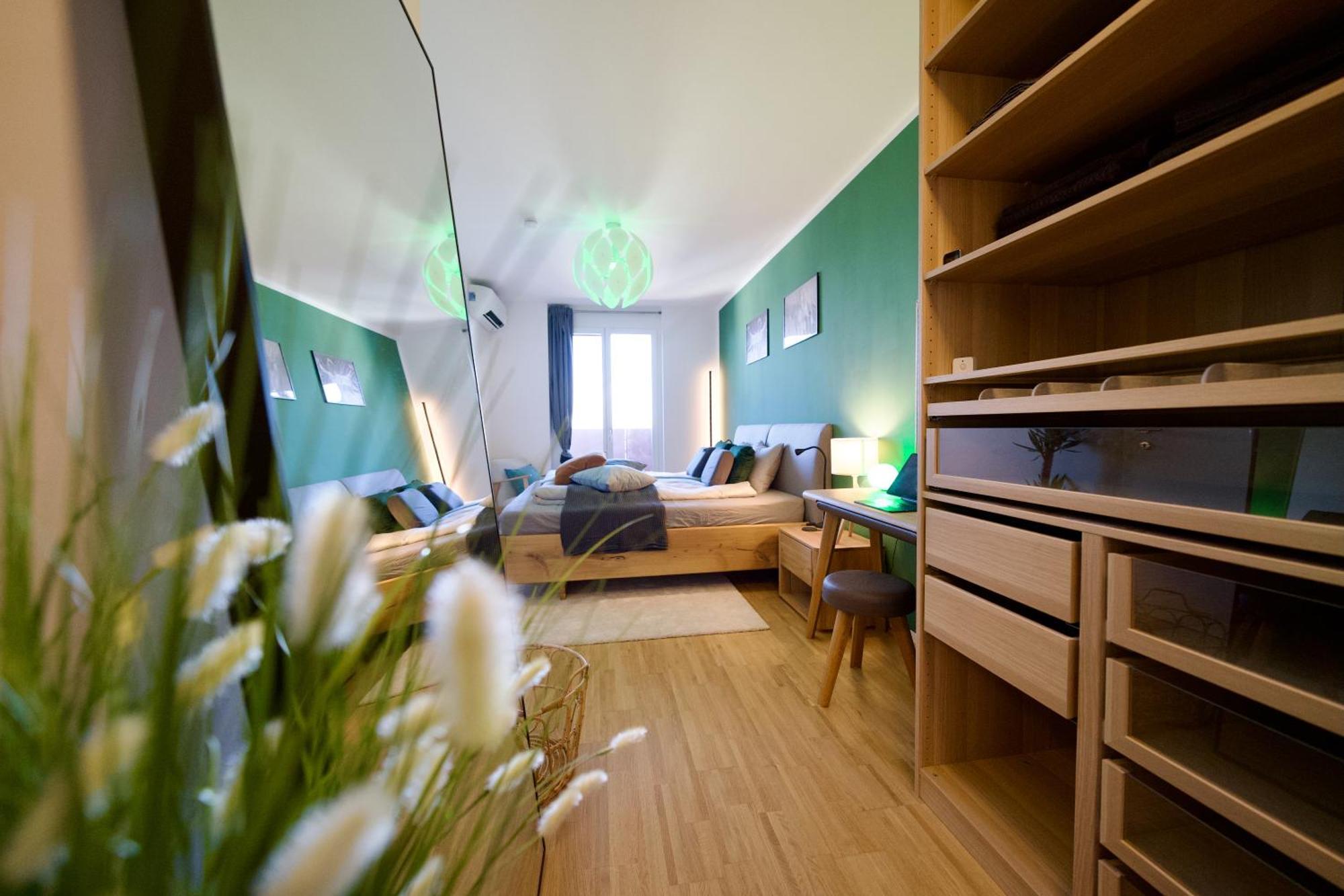 Edler Wohnraum Panoramablick 3 Sz Boxspringbetten, E-Ladestation, Kaffeevollautomat, Klima, Lift, Terrasse & 2Xtg 格拉茨 外观 照片