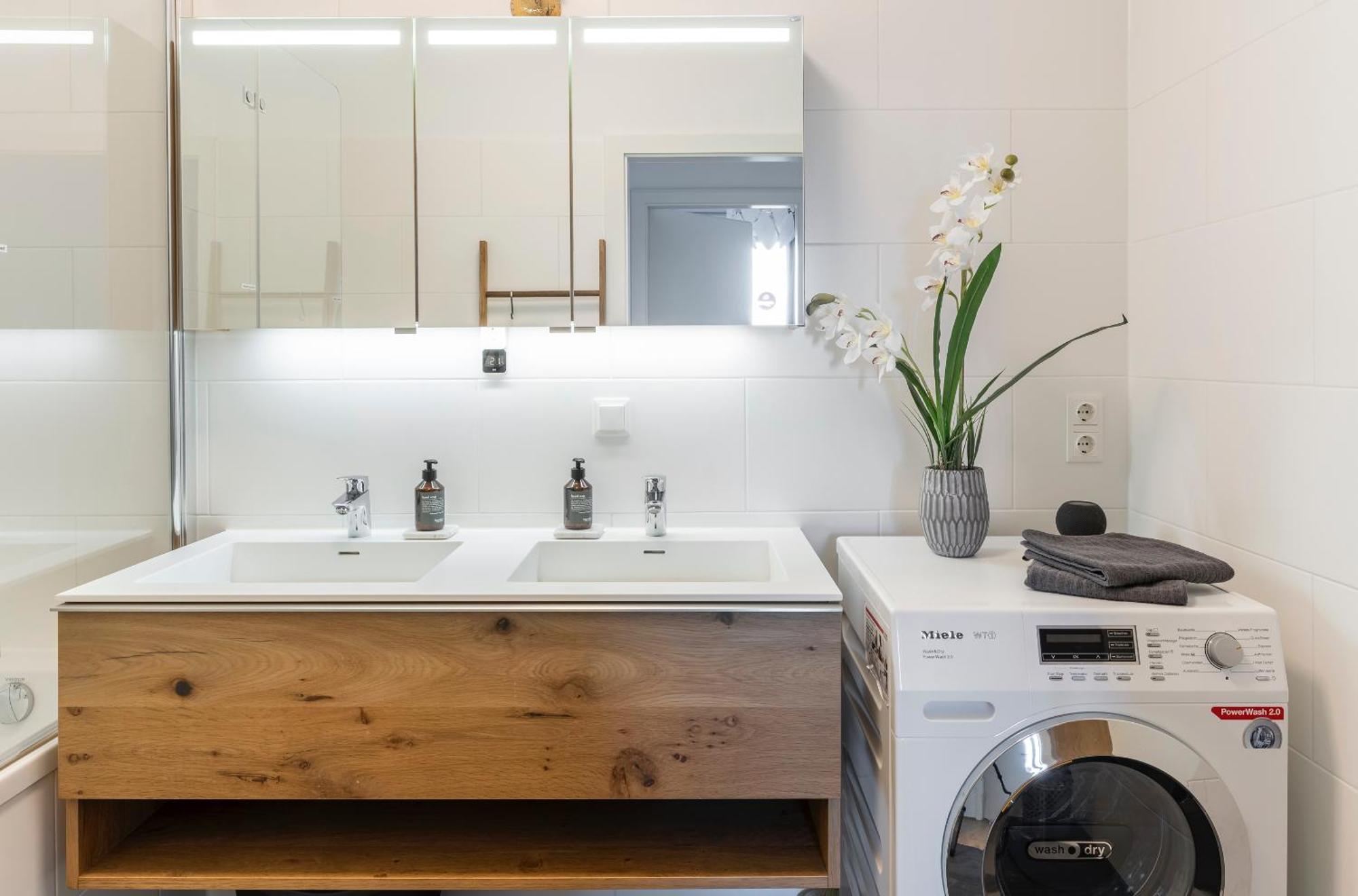 Edler Wohnraum Panoramablick 3 Sz Boxspringbetten, E-Ladestation, Kaffeevollautomat, Klima, Lift, Terrasse & 2Xtg 格拉茨 外观 照片