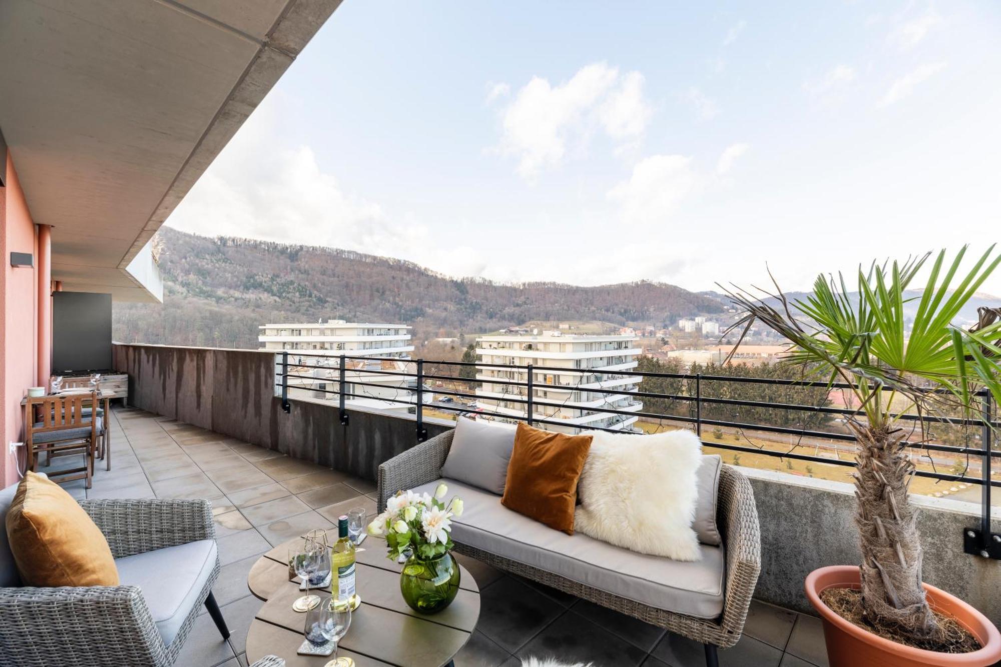 Edler Wohnraum Panoramablick 3 Sz Boxspringbetten, E-Ladestation, Kaffeevollautomat, Klima, Lift, Terrasse & 2Xtg 格拉茨 外观 照片